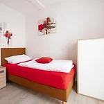 Hotelpension Schroeder Hotel 3*