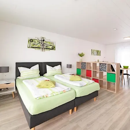 Hotelpension Schroeder فيلنغن