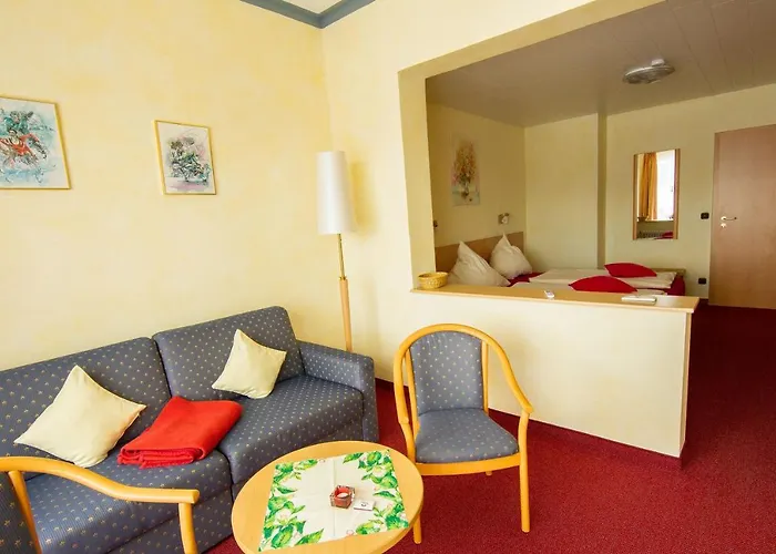 Hotelpension Schroeder 호텔 빌링겐