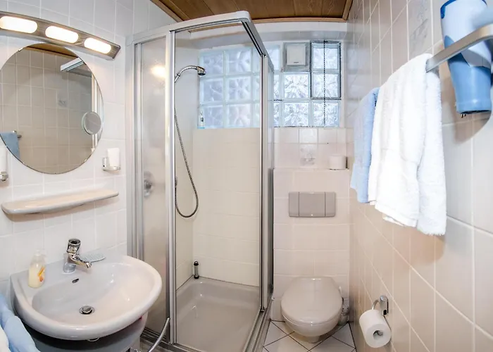 Hotelpension Schroeder 3*